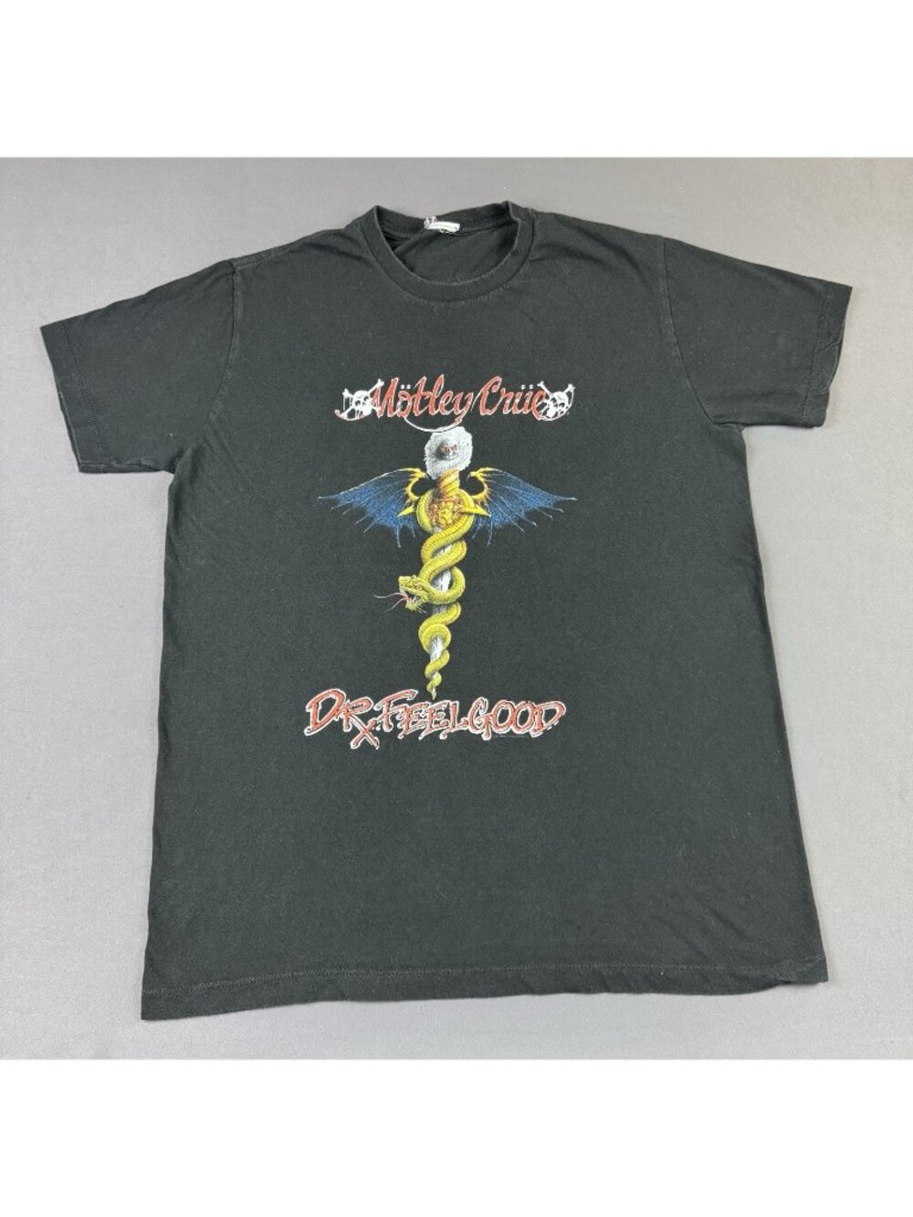 Rare Vintage Y2K Motley Crue Crew Dr. Feel Good Art Band Tee Rock Band Promo